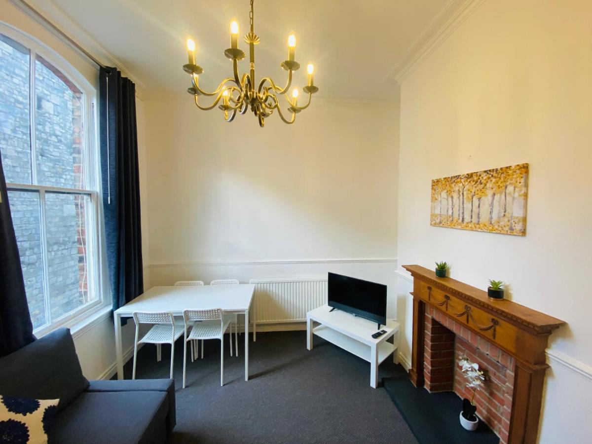 Apartmán Monkbar View York Exteriér fotografie