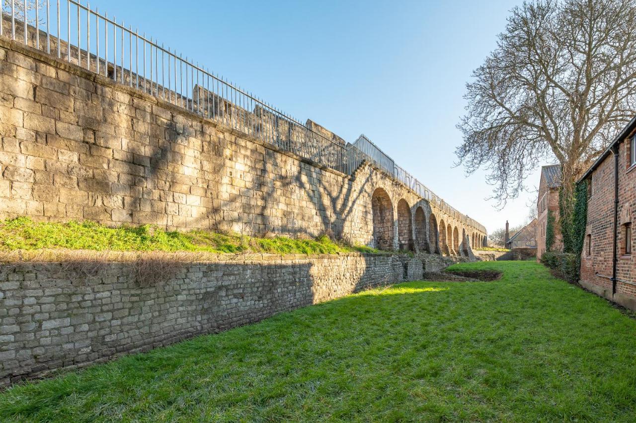 Apartmán Monkbar View York Exteriér fotografie